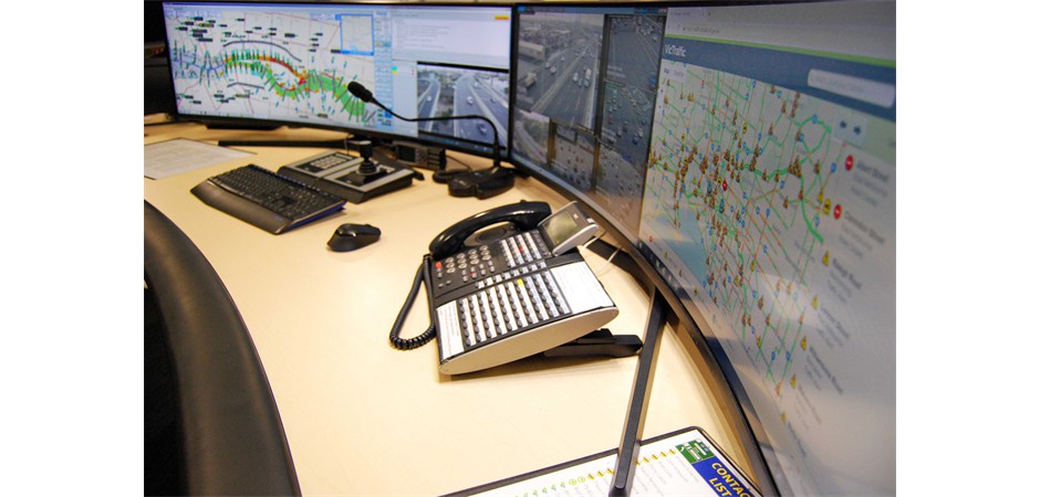 Vic Op Co Desk Right